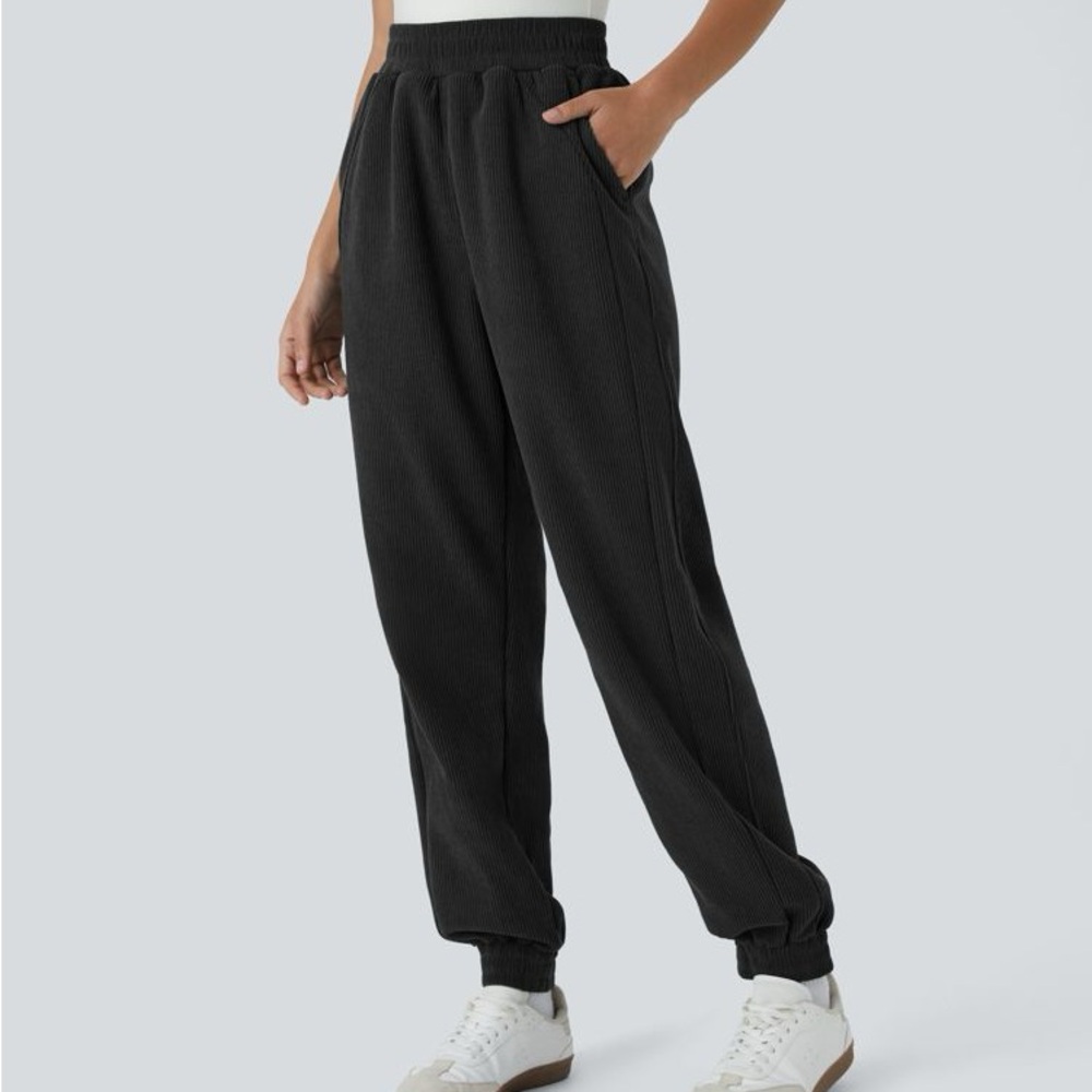 044HA.- High Waisted Pocket Corduroy Casual Joggers. Size Medium